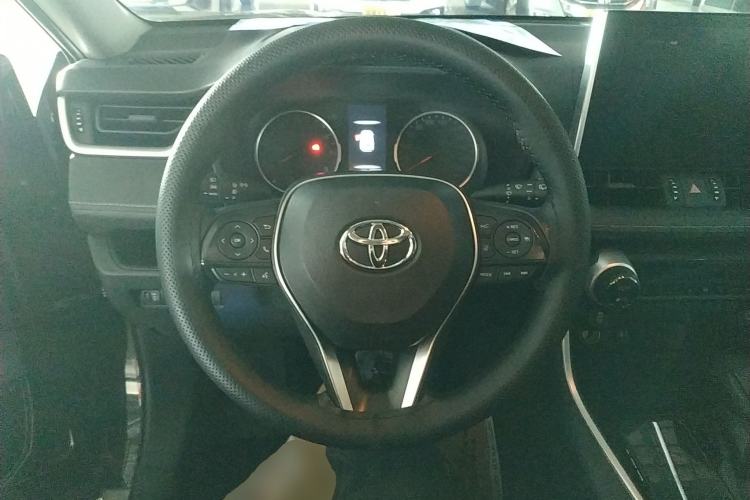 Used Toyota Wildlander 2021 2.0L CVT 4x4 Luxury Edition Steering Wheel