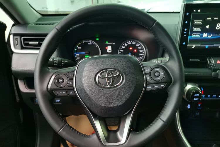 Used Toyota Wildlander 2021 Dual-Engine 2.5L E-CVT Two-Wheel Drive Luxury Edition Steering Wheel