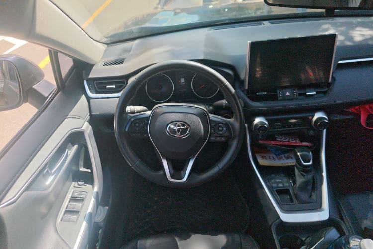 Used Toyota Wildlander 2021 2.0L CVT 4x4 Luxury Edition Steering Wheel