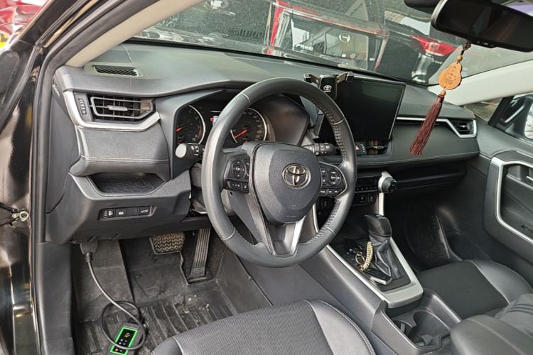 Used Toyota Wildlander 2021 2.0L CVT Two-Wheel Drive Luxury Edition Steering Wheel