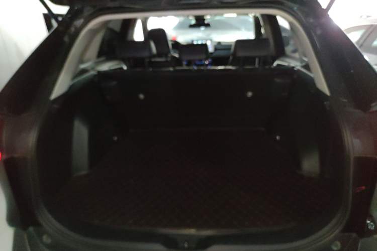 Used Toyota Wildlander 2021 2.0L CVT Two-Wheel Drive Luxury Edition Trunk