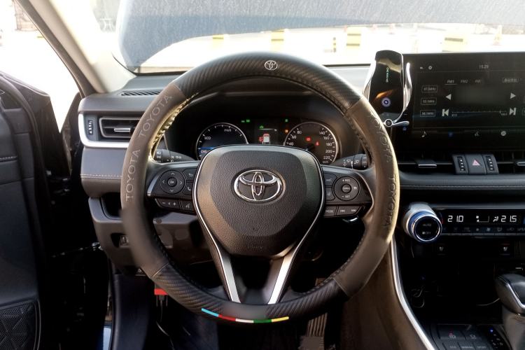 Used Toyota Wildlander 2021 Dual-Engine 2.5L E-CVT Two-Wheel Drive Luxury Edition Steering Wheel