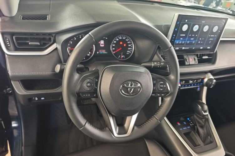 Used Toyota Wildlander 2021 2.0L CVT Two-Wheel Drive Luxury Edition Steering Wheel