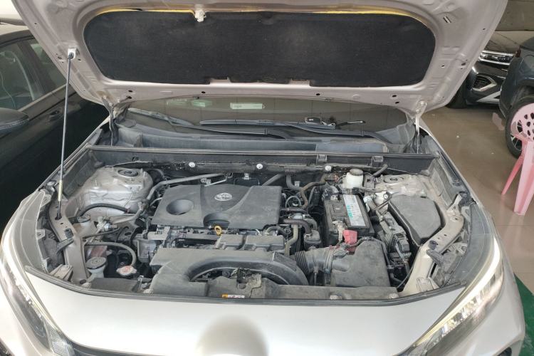 Used Toyota Wildlander 2021 2.0L CVT Two-Wheel Drive Luxury Edition Engine Bay