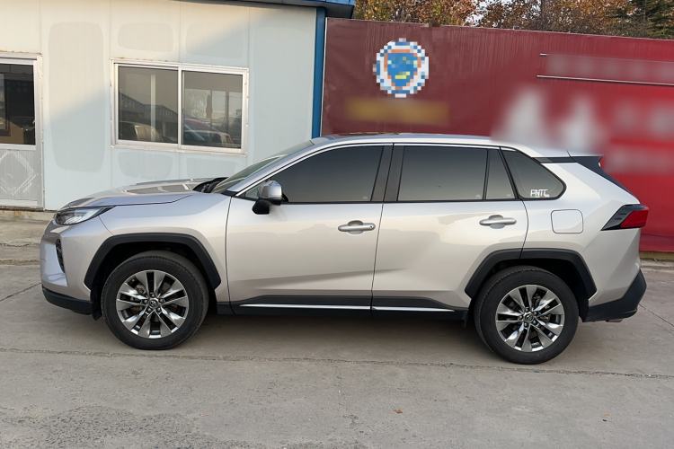 Used Toyota Wildlander 2021 2.0L CVT Two-Wheel Drive Luxury Edition Exterior 5