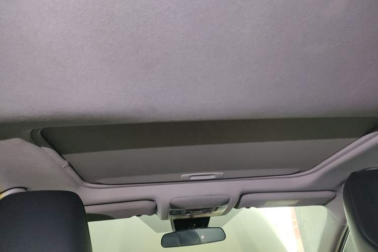 Used Toyota Wildlander 2021 2.0L CVT Two-Wheel Drive Luxury Edition Headliner
