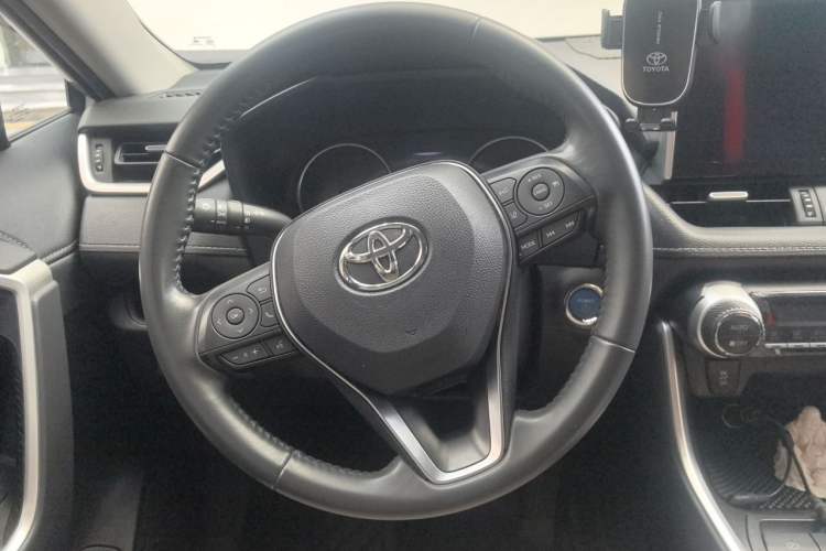 Used Toyota Wildlander 2021 Dual-Engine 2.5L E-CVT Two-Wheel Drive Luxury Edition Steering Wheel
