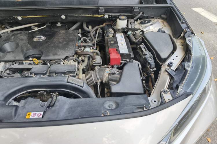 Used Toyota Wildlander 2021 2.0L CVT Two-Wheel Drive Luxury Edition Engine Bay Left