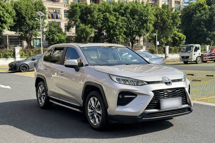 Used Toyota Wildlander 2021 2.0L CVT 4x4 Luxury Edition Exterior 2