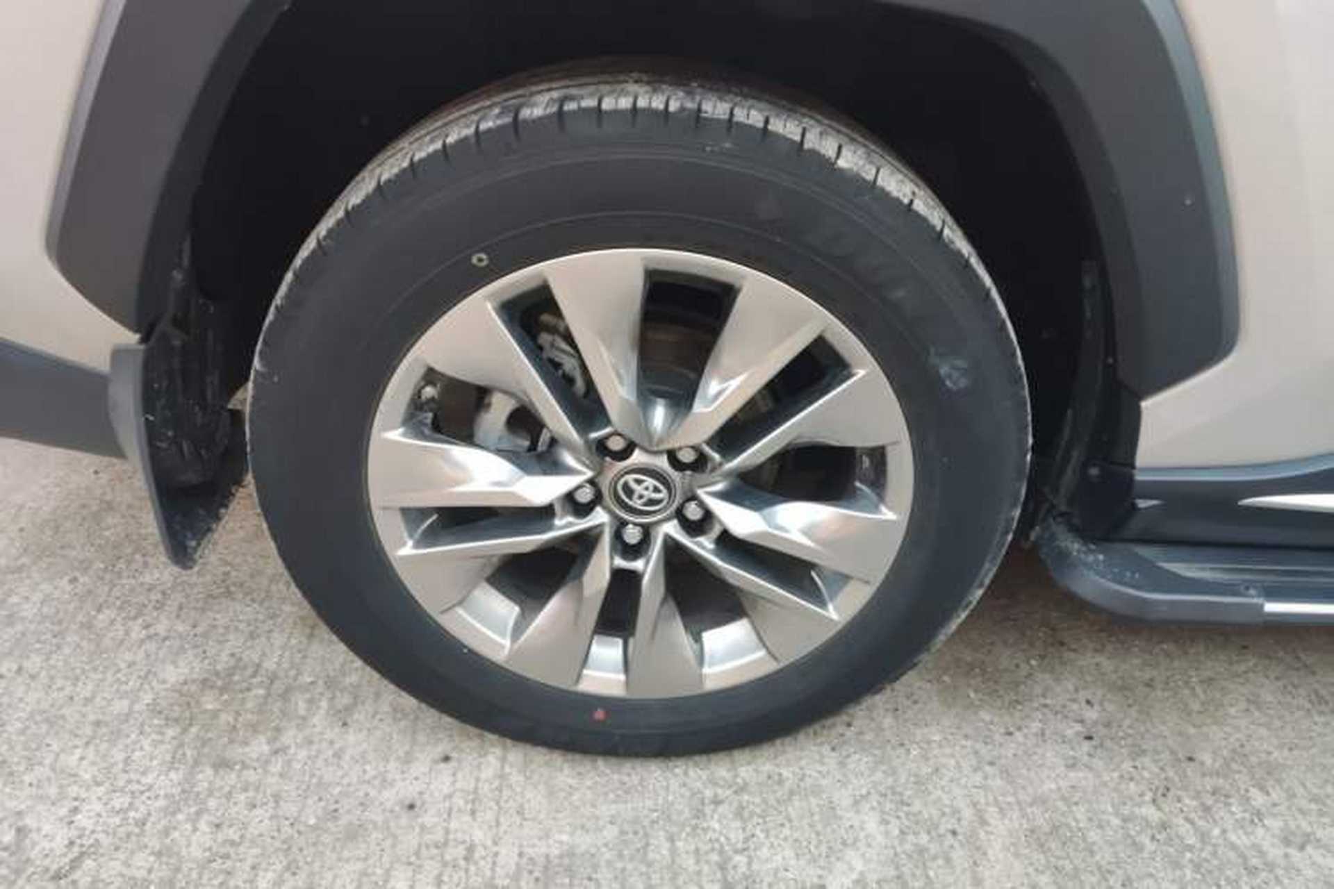 Used Toyota Wildlander 2021 2.0L CVT 4x4 Luxury Edition Exterior 4