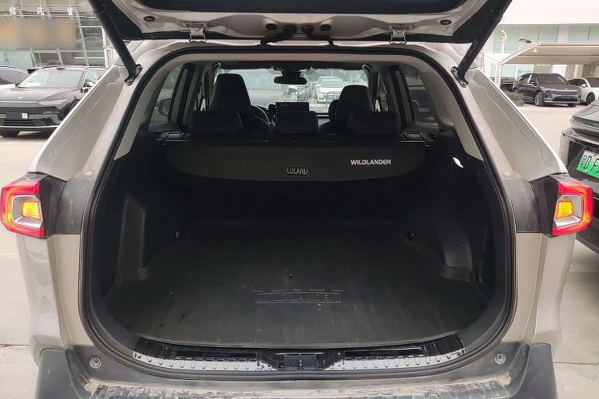 Used Toyota Wildlander 2021 2.0L CVT 4x4 Luxury Edition Trunk