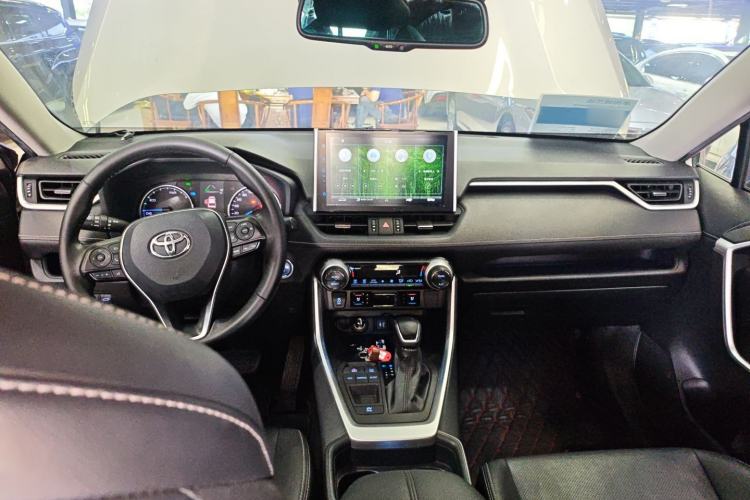 Used Toyota Wildlander 2021 Dual-Engine 2.5L E-CVT Two-Wheel Drive Luxury Edition Center Console