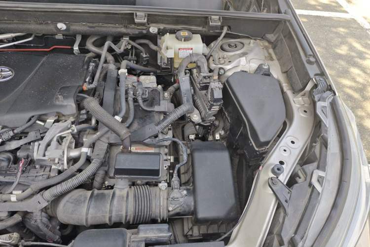 Used Toyota Wildlander 2021 Dual-Engine 2.5L E-CVT Two-Wheel Drive Luxury Edition Engine Bay Left