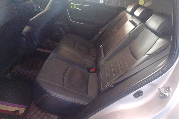Used Toyota Wildlander 2021 2.0L CVT 4x4 Luxury Edition Left Rear Seat