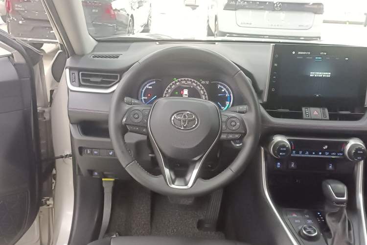 Used Toyota Wildlander 2021 Dual-Engine 2.5L E-CVT Two-Wheel Drive Luxury Edition Steering Wheel