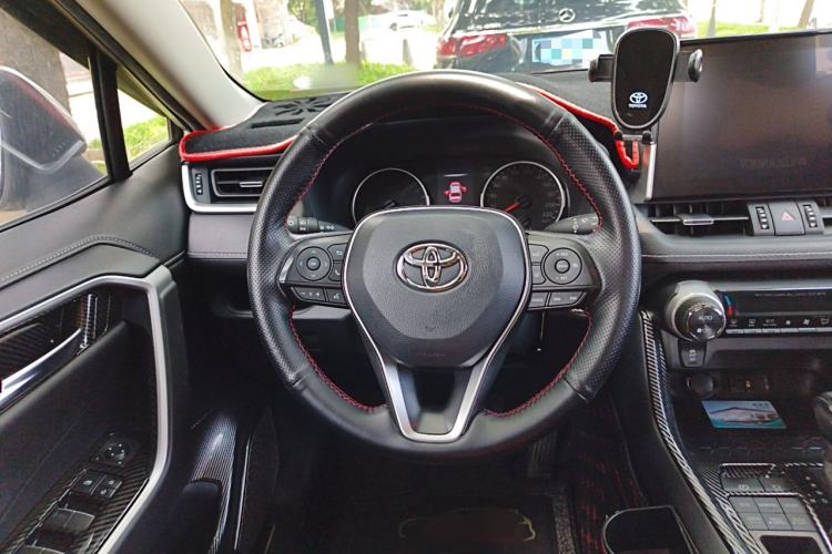 Used Toyota Wildlander 2021 2.0L CVT 4x4 Luxury Edition Steering Wheel