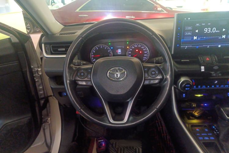 Used Toyota Wildlander 2021 2.0L CVT 4x4 Luxury Edition Steering Wheel