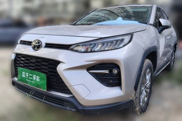 Używany Toyota Wildlander 2021 2.0L CVT Two-Wheel Drive Luxury Edition