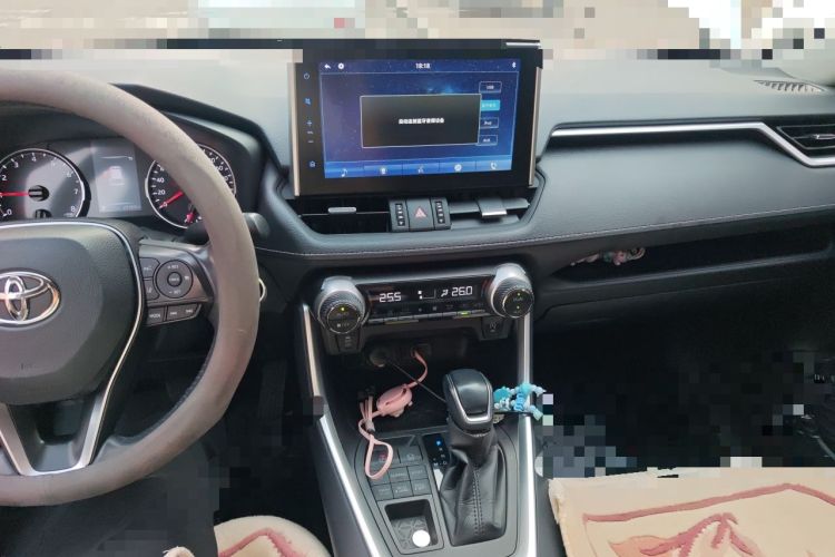 Used Toyota Wildlander 2021 2.0L CVT 4x4 Luxury Edition Audio And AC Panel
