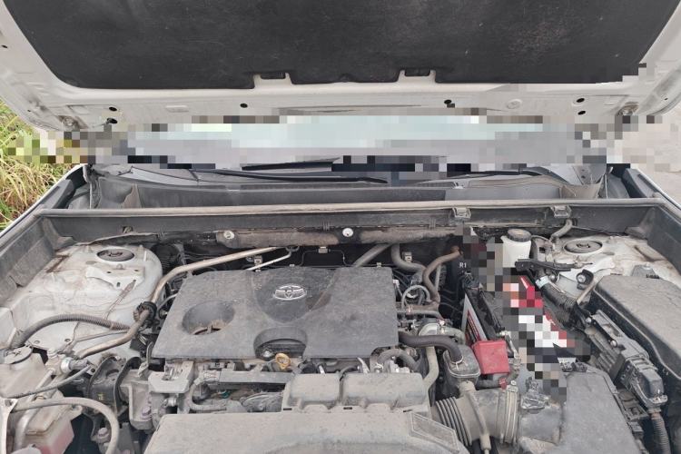 Used Toyota Wildlander 2021 2.0L CVT Two-Wheel Drive Luxury Edition Engine Bay