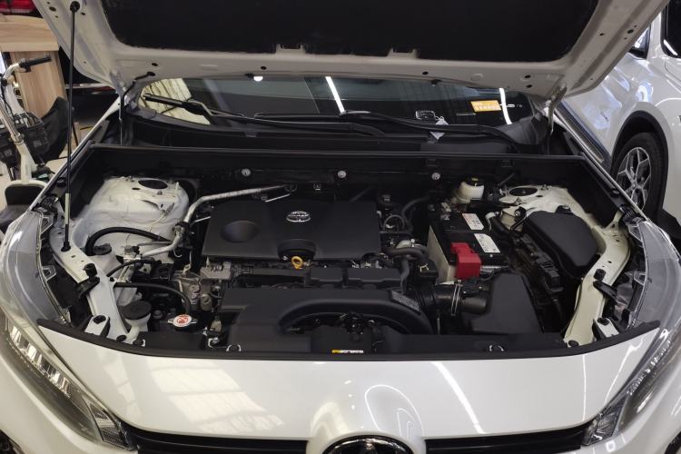 Used Toyota Wildlander 2021 2.0L CVT Two-Wheel Drive Luxury Edition Engine Bay