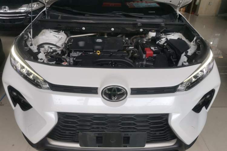 Used Toyota Wildlander 2021 2.0L CVT 4x4 Luxury Edition Engine Bay
