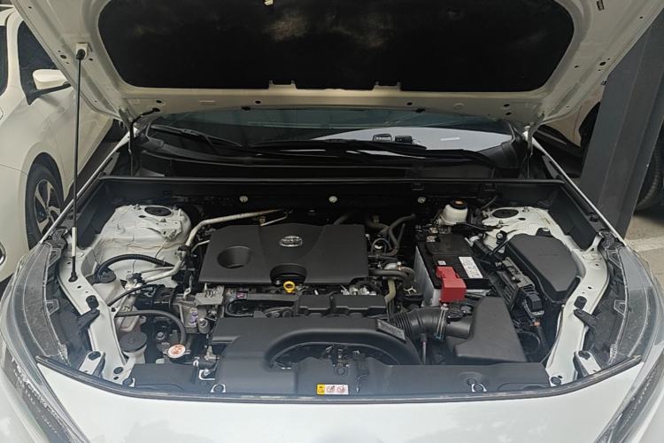 Used Toyota Wildlander 2021 2.0L CVT Two-Wheel Drive Luxury Edition Engine Bay