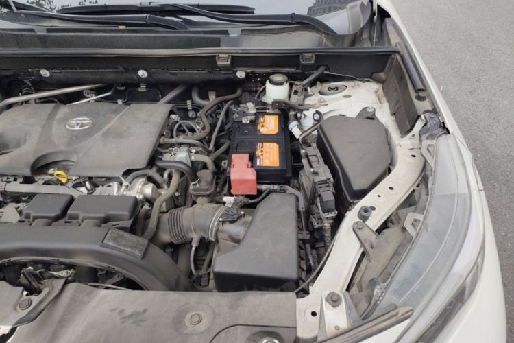Used Toyota Wildlander 2021 2.0L CVT Two-Wheel Drive Luxury Edition Engine Bay Left