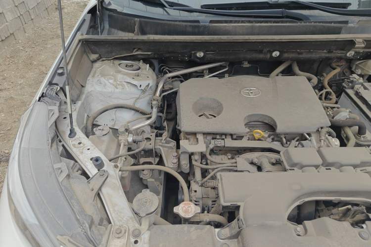 Used Toyota Wildlander 2021 2.0L CVT Two-Wheel Drive Luxury Edition Engine Bay Right