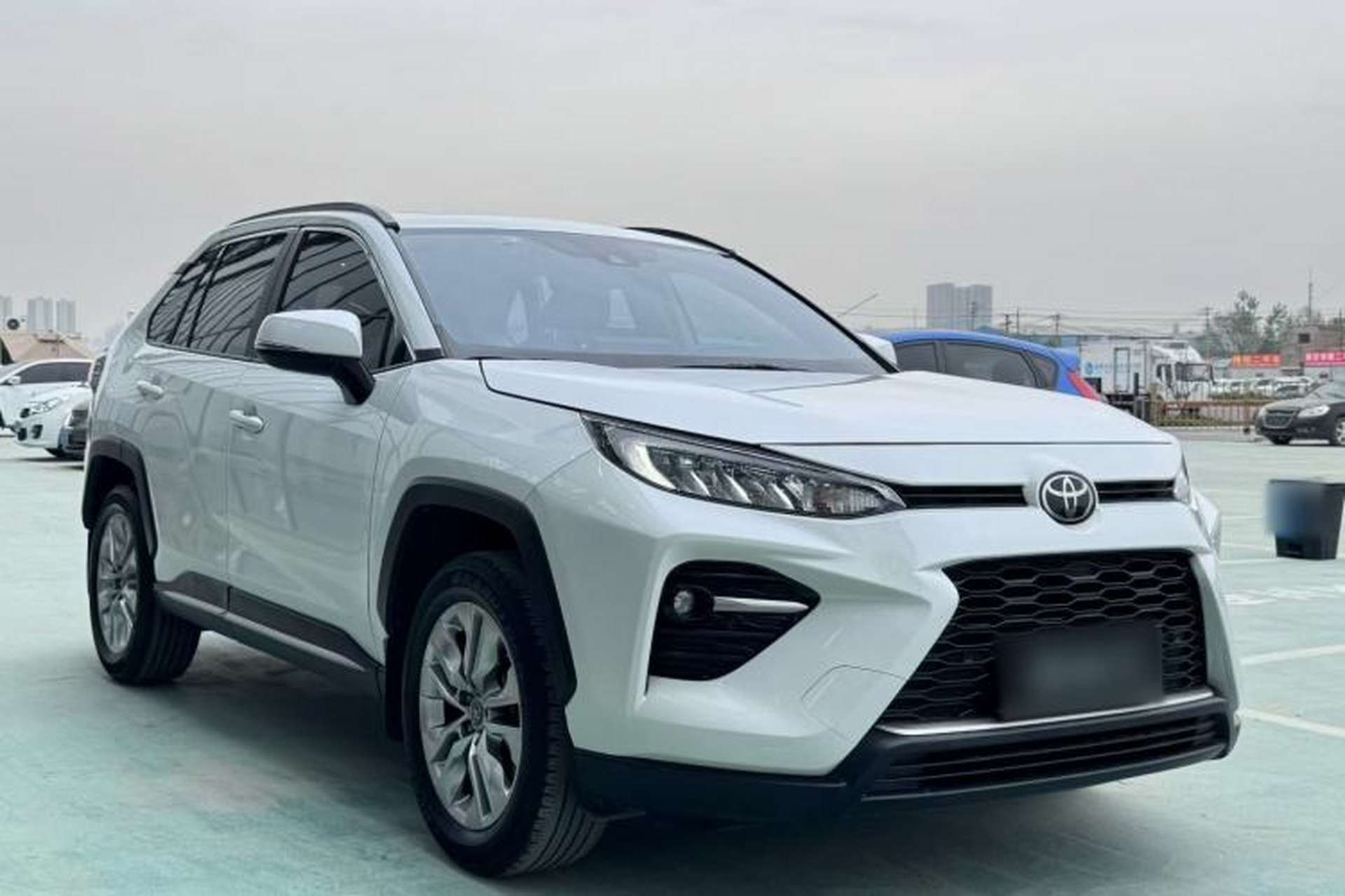 Used Toyota Wildlander 2021 2.0L CVT Two-Wheel Drive Luxury Edition Exterior 1