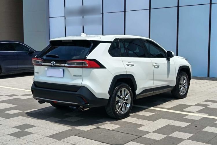 Used Toyota Wildlander 2021 2.0L CVT Two-Wheel Drive Luxury Edition Exterior 11
