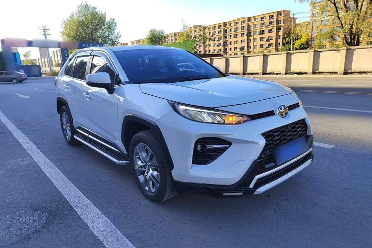 Used Toyota Wildlander 2021 2.0L CVT 4x4 Luxury Edition Exterior 2