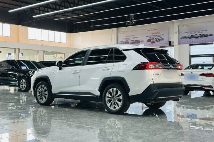 Used Toyota Wildlander 2021 2.0L CVT 4x4 Luxury Edition Exterior 3