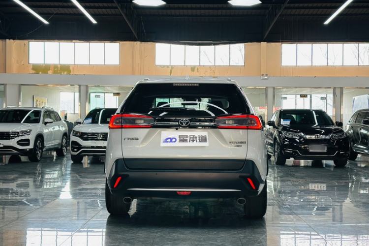 Used Toyota Wildlander 2021 2.0L CVT 4x4 Luxury Edition Exterior 4
