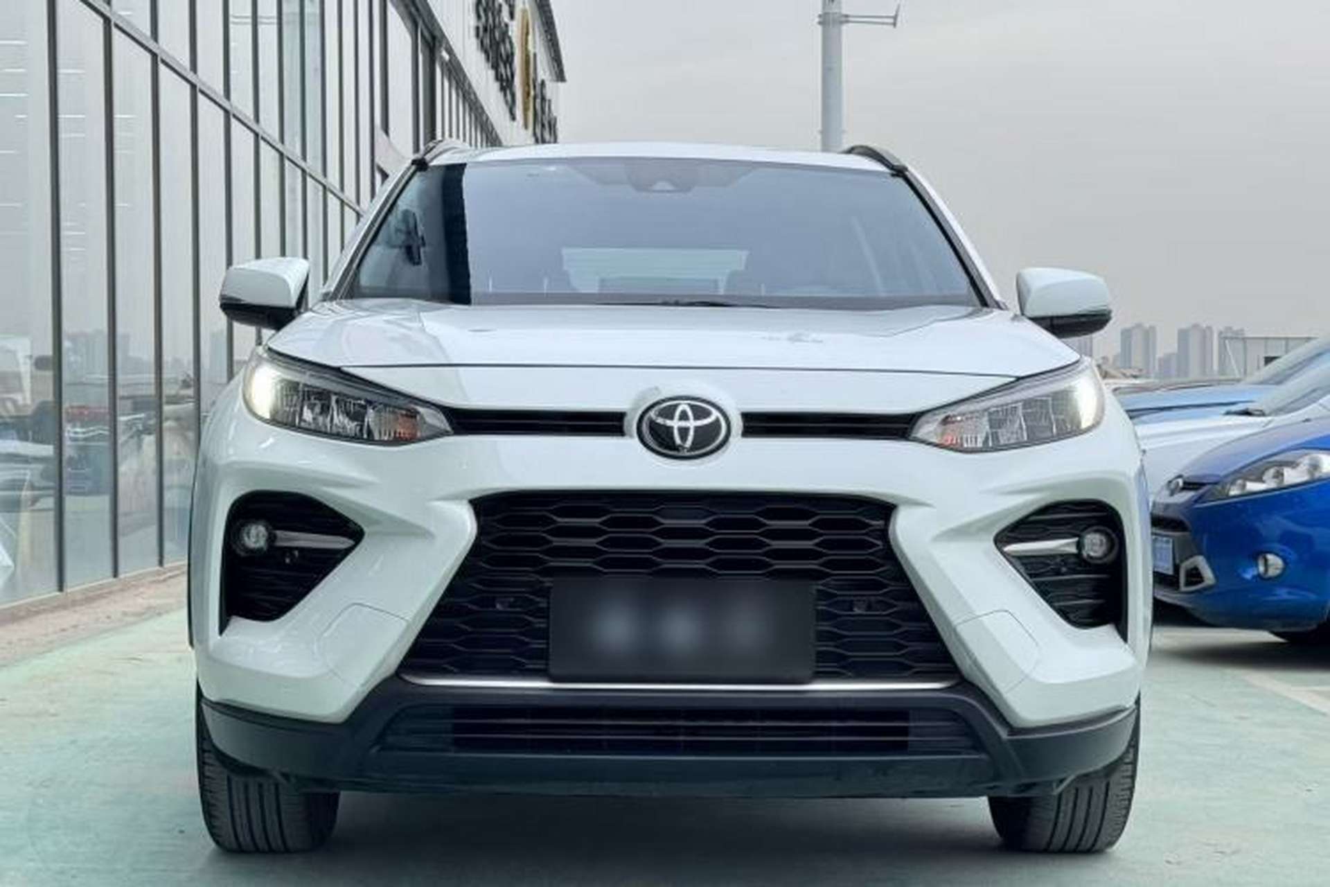 Used Toyota Wildlander 2021 2.0L CVT Two-Wheel Drive Luxury Edition Exterior 4