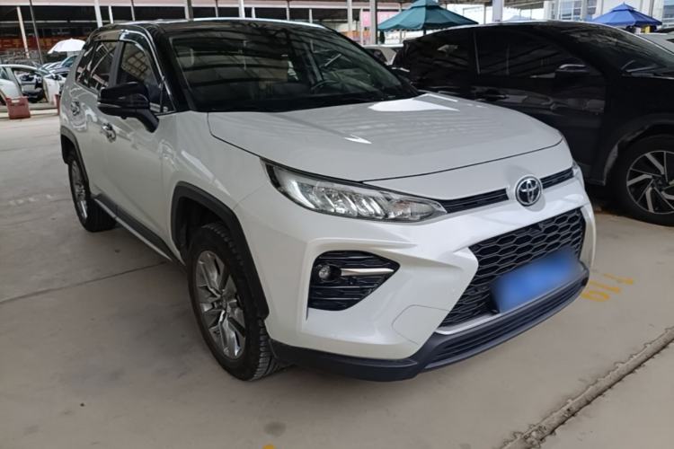 Used Toyota Wildlander 2021 2.0L CVT 4x4 Luxury Edition Front Right 45 Deg