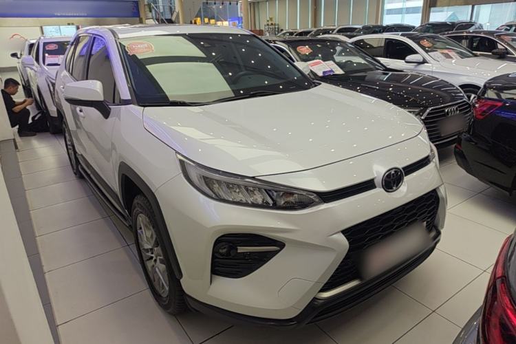 Used Toyota Wildlander 2021 2.0L CVT Two-Wheel Drive Luxury Edition Front Right 45 Deg