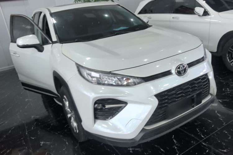 Used Toyota Wildlander 2021 2.0L CVT 4x4 Luxury Edition Front Right 45 Deg