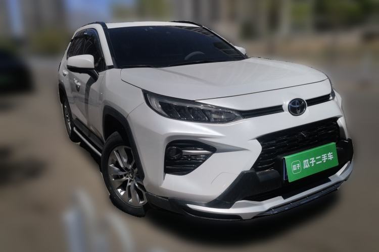 Used Toyota Wildlander 2021 2.0L CVT 4x4 Luxury Edition Front Right 45 Deg