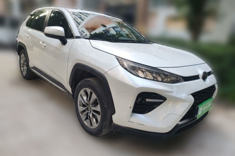 Used Toyota Wildlander 2021 2.0L CVT 4x4 Luxury Edition Front Right 45 Deg