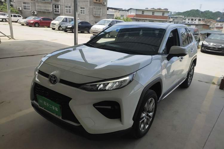 Ojetý Toyota Wildlander 2021 2.0L CVT 4x4 Luxury Edition Guazi used car, China used car export, Used car for sale, Used  cars, Cheapest cars for sale