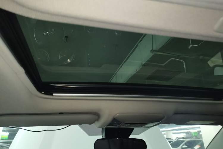 Used Toyota Wildlander 2021 2.0L CVT Two-Wheel Drive Luxury Edition Headliner