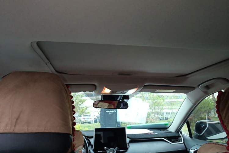 Used Toyota Wildlander 2021 2.0L CVT Two-Wheel Drive Luxury Edition Headliner