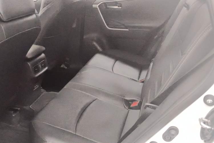 Used Toyota Wildlander 2021 2.0L CVT Two-Wheel Drive Luxury Edition Interior 1