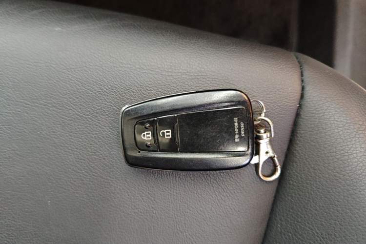 Used Toyota Wildlander 2021 2.0L CVT 4x4 Luxury Edition Interior 1