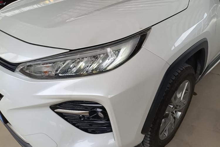 Used Toyota Wildlander 2021 2.0L CVT 4x4 Luxury Edition Left Front Headlight