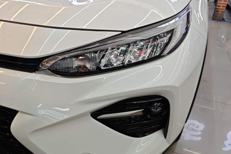 Used Toyota Wildlander 2021 2.0L CVT 4x4 Luxury Edition Left Front Headlight
