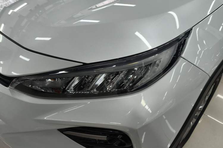 Used Toyota Wildlander 2021 2.0L CVT Two-Wheel Drive Luxury Edition Left Front Headlight