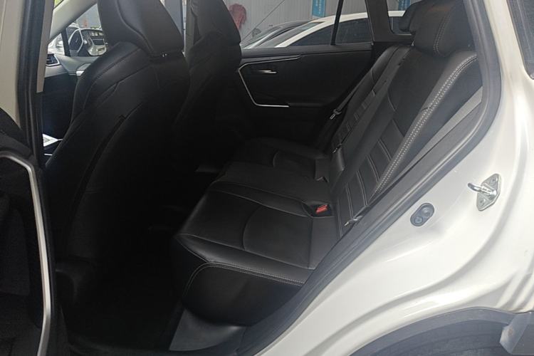 Used Toyota Wildlander 2021 2.0L CVT Two-Wheel Drive Luxury Edition Left Rear Seat