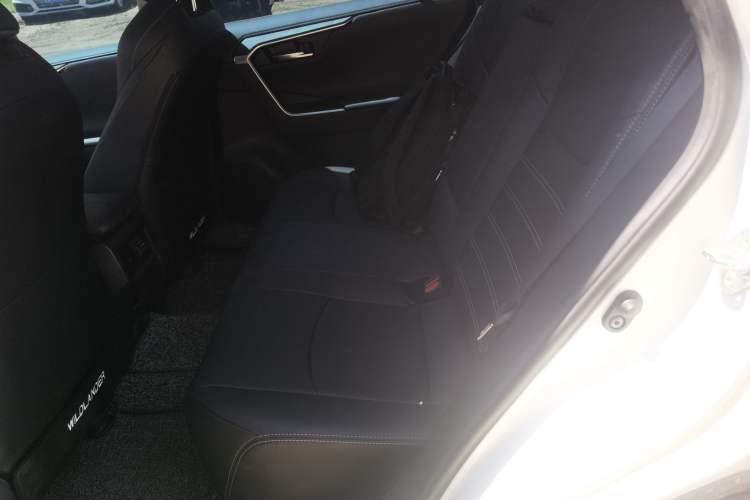 Used Toyota Wildlander 2021 2.0L CVT 4x4 Luxury Edition Left Rear Seat